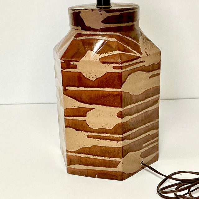 Mid-Century Boho Chic Brutalist Folk Art Pottery Table Lamp For Sale - Image 6 of 9