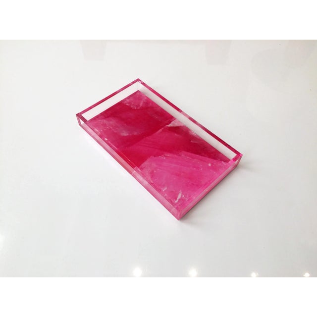 Contemporary Lucite Fuchsia Digital Agate Pattern Tray, Dwm | Maloos For Sale - Image 3 of 5