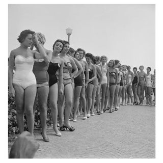 'Miss Italy 1955' Unframed Archival Pigment Print For Sale