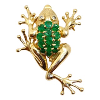 Vintage 14k Yellow Gold Emerald Frog Pendant Brooch For Sale