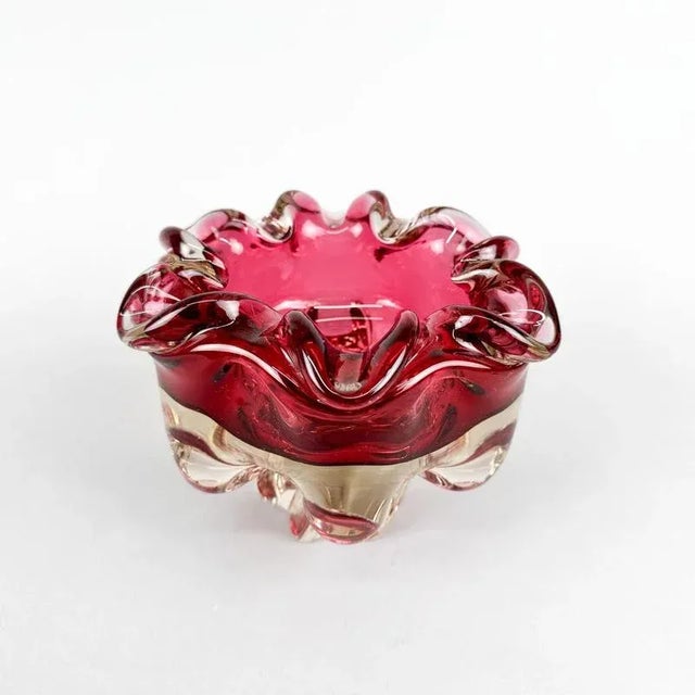 Art Glass Bowl attributed to Josef Hospodka for Chribska Glassworks, 1960s For Sale - Image 10 of 11