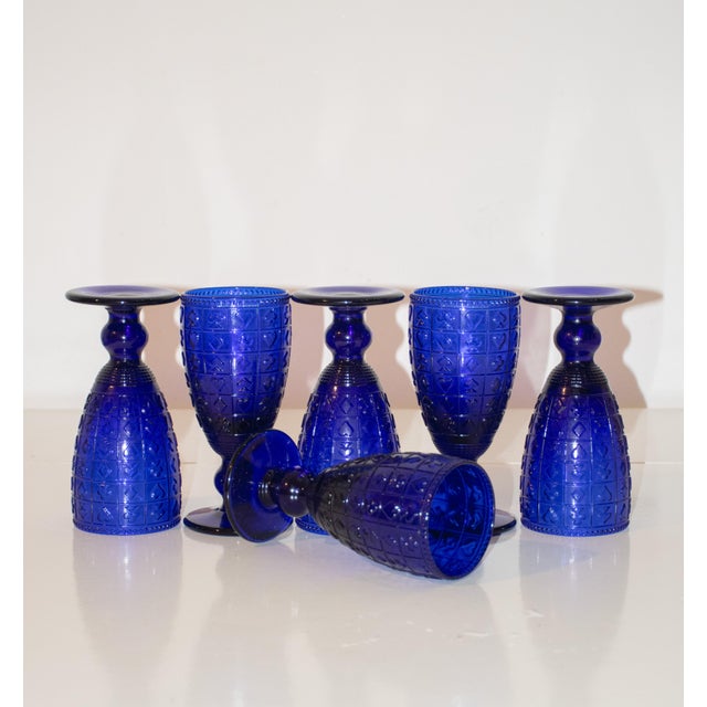 Ribes Quiet Luxury Napoli You are in possession of a unique and original set of glasses designed by Mariana Iskra. Make...