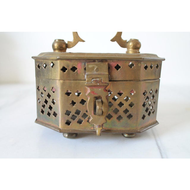 Mid 20th Century Vintage Brass Cricket Trinket Box For Sale - Image 5 of 9