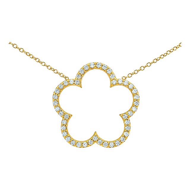 Late 20th Century 14K Yellow Gold Diamond 5 Leaf Clover Floral Pendant Necklace For Sale