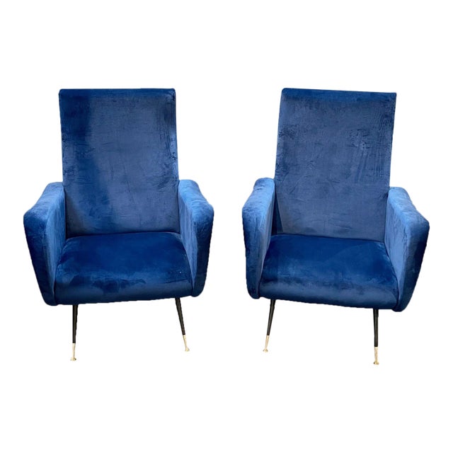 Pair of Italian Mid-Century Navy Gio Ponti Style Chairs For Sale