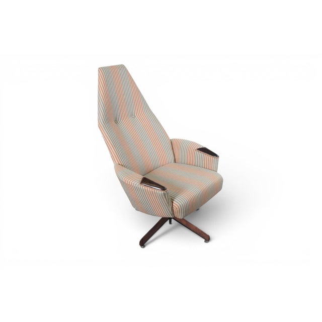 Mid 20th Century Attributed to Adrian Pearsall Highback Swivel Lounge Chair For Sale In San Francisco - Image 6 of 9