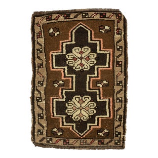 Vintage Mid Century Rug For Sale