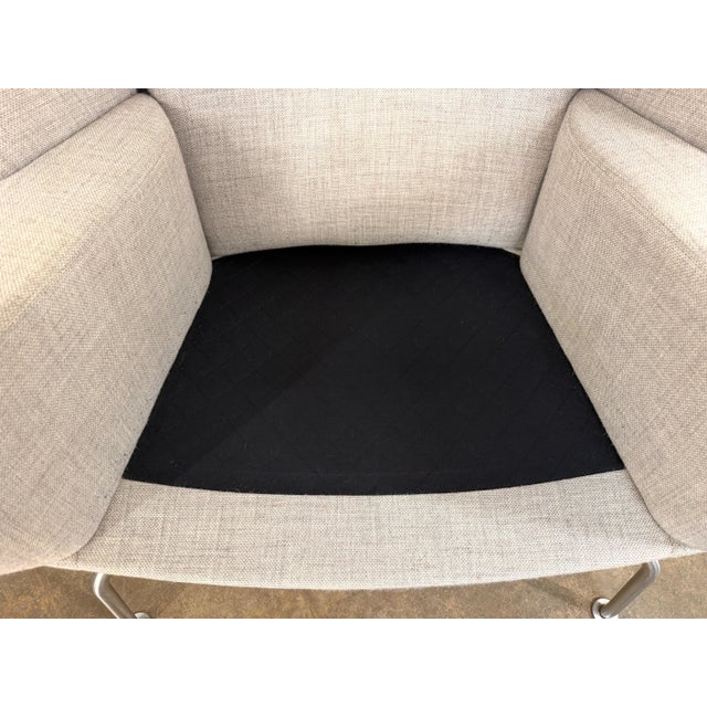 Hans J. Wegner “Oculus” Lounge Chair for Carl Hansen & Søn, Denmark For Sale - Image 17 of 18