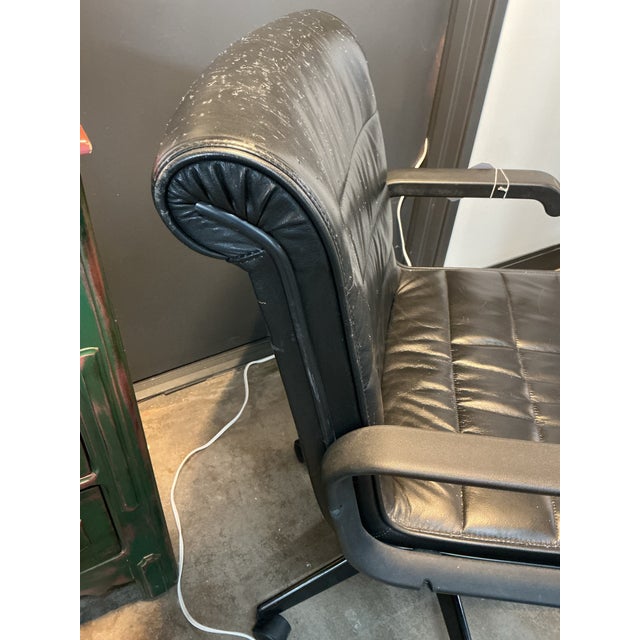 Richard Sapper 1997 Richard Sapper for Knoll Executive Desk Chair For Sale - Image 4 of 4