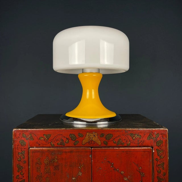Mid-Century Italian Yellow Table Lamp, 1970s For Sale - Image 4 of 13
