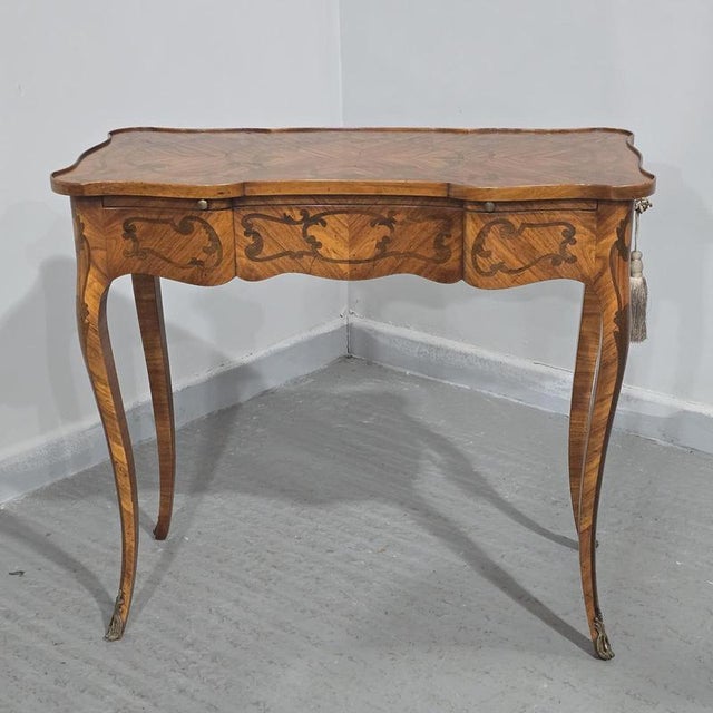 French Marquetry Writing Table For Sale - Image 4 of 5