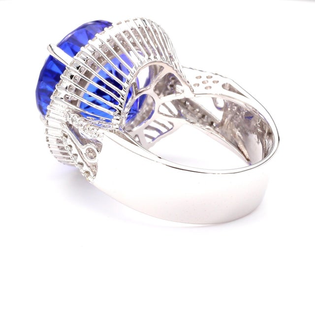 15.50 Carat Round Tanzanite & 1.50 Carat Diamond Double Halo 14k White Gold Ring, Size 6.5 For Sale In Miami - Image 6 of 10