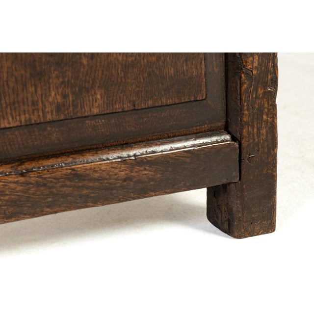 Wood Antique English Settle in Oak For Sale - Image 7 of 9