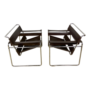 Late 20th Century Knoll Wassily Lounge Chairs in Dark Brown Leather - Set of 2