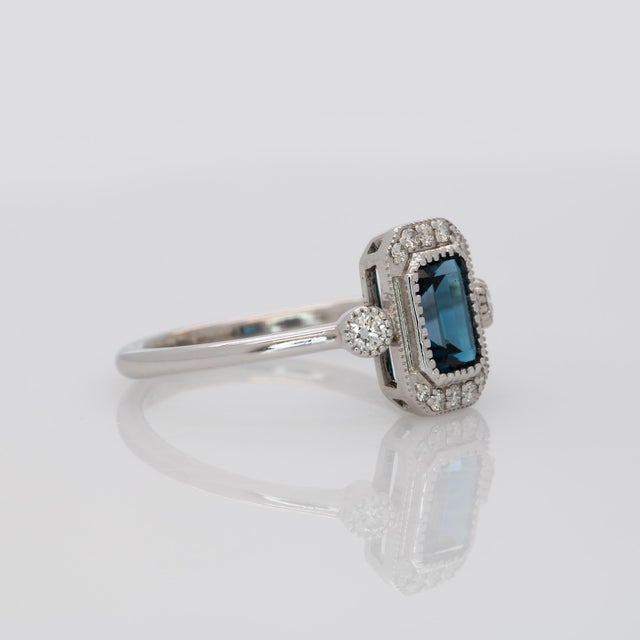 London Blue Topaz Ring With Earth Mined Diamond Accents: Solid 14k Gold, Size 6.75 For Sale In Columbus - Image 6 of 8