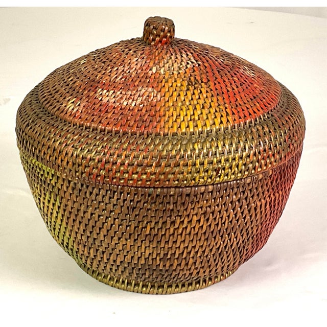 Vintage, Fine Woven, Rattan, Lided Basket Circa 1920s For Sale - Image 4 of 8
