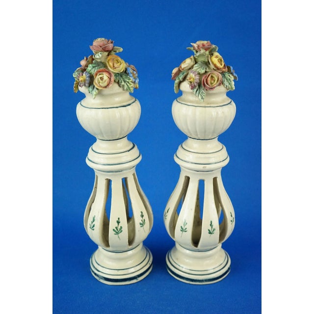 Art Nouveau Ceramic Columns with Miniature Vases and Flowers from Bassano Nove Factory, Italy, Late 19th Century, Set of 2 For Sale - Image 3 of 18