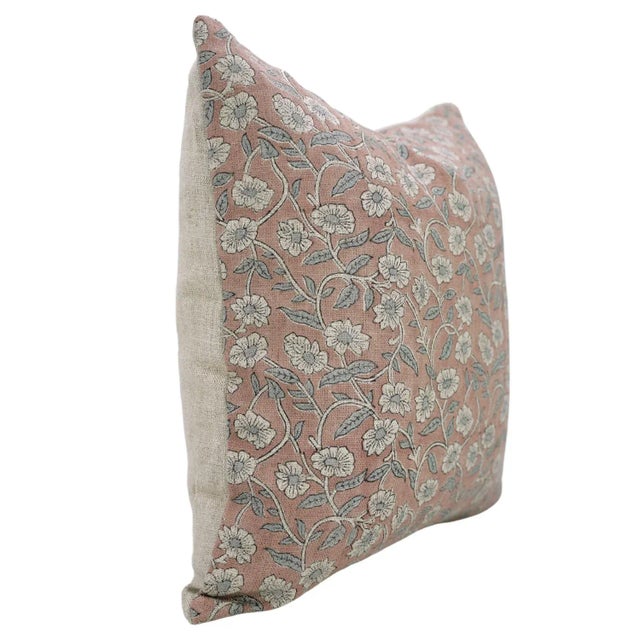 Elevate your space with the timeless charm of the Fabdivine Block Print Cushion Cover in the exquisite Haridwar print....