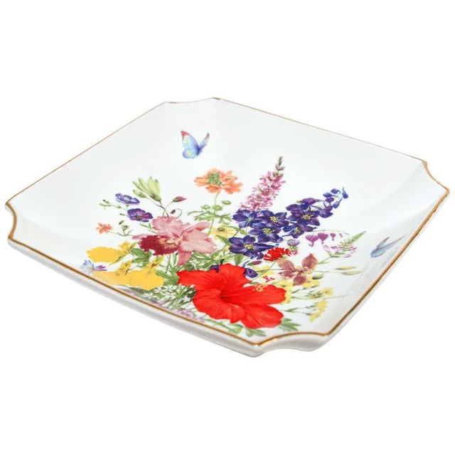 Red Vintage Japanese Decorative Porcelain Toyo Plate For Sale - Image 8 of 8