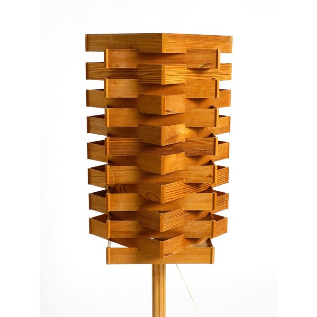 1960s Large Scandinavian Pine Veneer Floor or Table Lamp, 1960s For Sale - Image 5 of 18