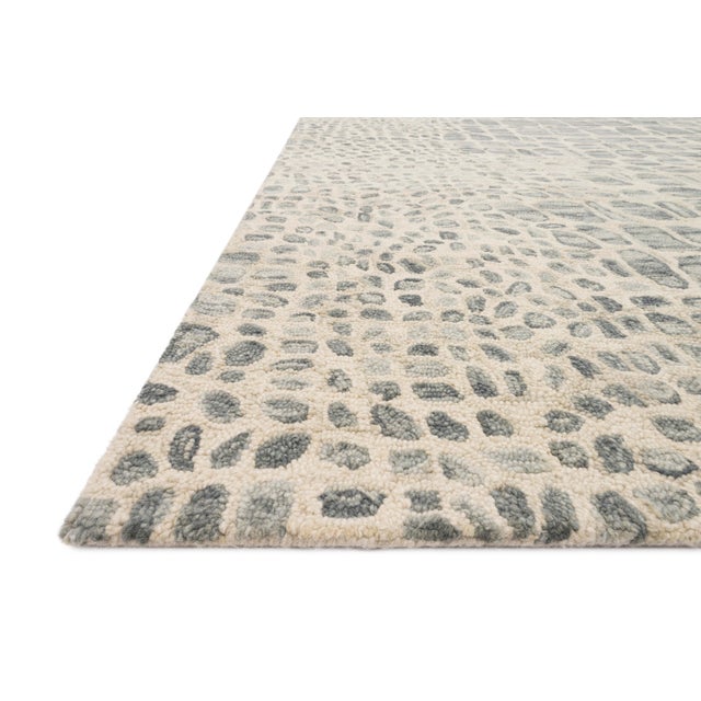 Hooked of 100% wool, this Masai Collection is a softer side of the savannah brought to life by artisans in India. Masai is...