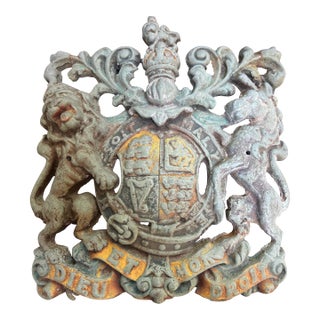 Coat of Arms for Great Britain, Vintage Iron For Sale
