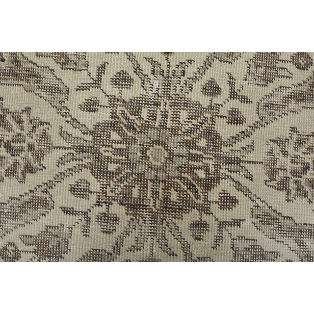 Tabriz Rug 10′ X 12’10” Ivory Wool Vintage Distressed Hand-Knotted Carpet For Sale - Image 9 of 15