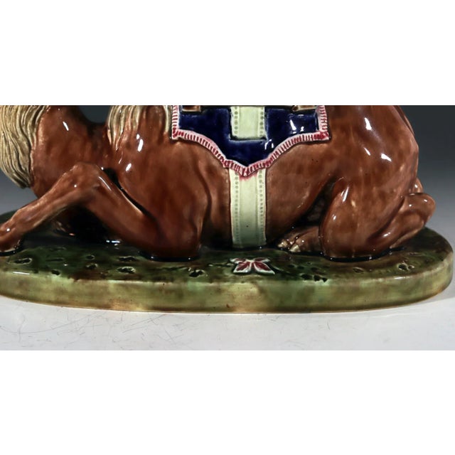 French St. Amand Majolica Camel-Form Lidded Box For Sale In Philadelphia - Image 6 of 12