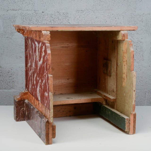 Lacquered Stool with Red and Green Base, 18th Century For Sale - Image 9 of 16