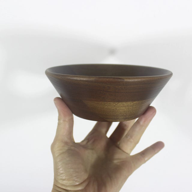 Mid-Century Modern Set of 4 Real Walnut Wood Bowls Vintage Mid-Century Modern For Sale - Image 3 of 7