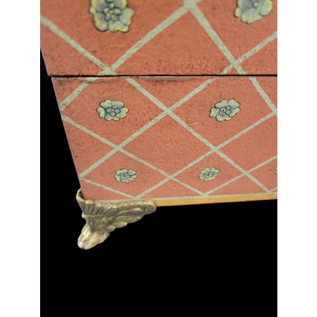 Chelsea House Inc 1990s Large Decorative Harlequin Dark Salmon Green Wood Table Storage Box For Sale - Image 4 of 8