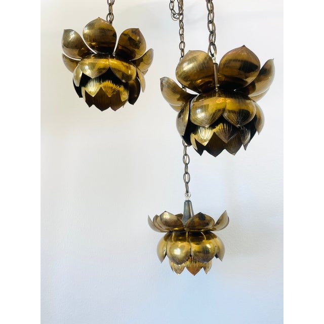 Mid-Century Modern Vintage 1960s 3 Tiered Brass Lotus Flower Pendant Light by Feldman Hollywood Regency Chinoiserie Chic Style For Sale - Image 3 of 9