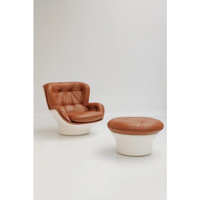 Karate Lounge Chairs and Ottomans by Michel Cadestin for Airborne, 1970s, Set of 3, in Very Good conditions. Designed 1970...