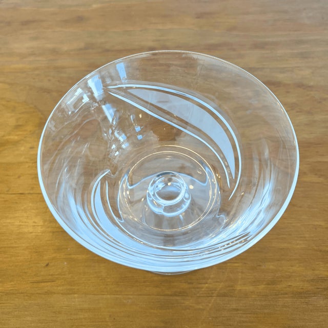 1950s Mid-Century Crystal Punch Center Bowl and Coupe Glasses from Cristallerie de Lorraine, 1950s, Set of 9 For Sale - Image 5 of 9