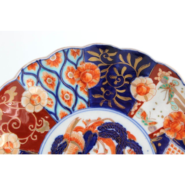 Antique Japanese Imari Scalloped Plate W/ Phoenix, 19th Century For Sale - Image 4 of 7
