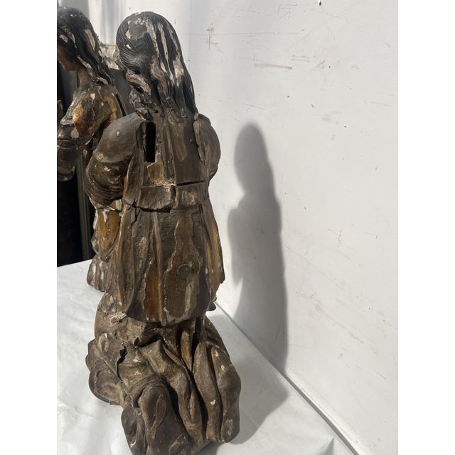 Adoring Angels, 1700s, Polychrome and Gilded Carved Wood, Set of 2 For Sale - Image 8 of 18