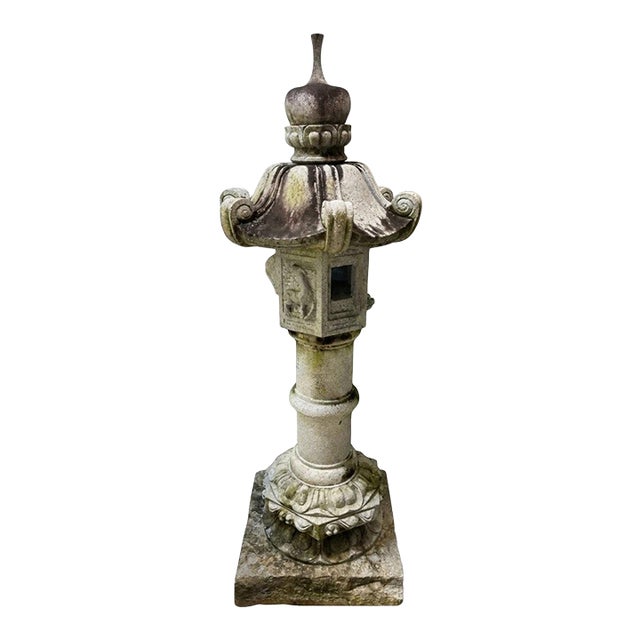 Vintage Japanese Pagoda Kimachi Stone Garden Lantern – 67" For Sale