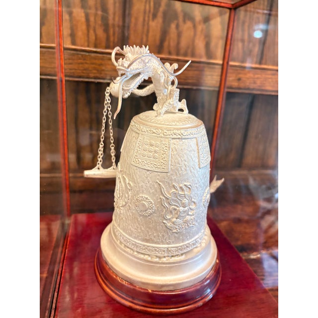 Chinoiserie Late 20th Century Decorative Chinese-Style Dragon Bell Sculpture in Glass Display Case For Sale - Image 3 of 4