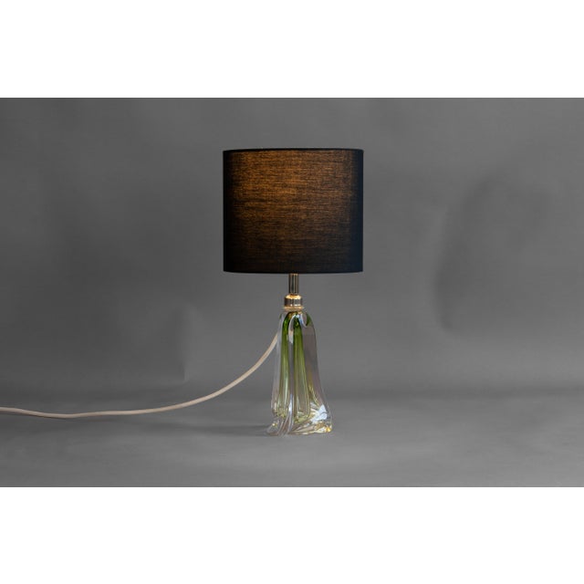 Mid-Century Modern Green Glass Table Lamp, 1960s For Sale - Image 3 of 8