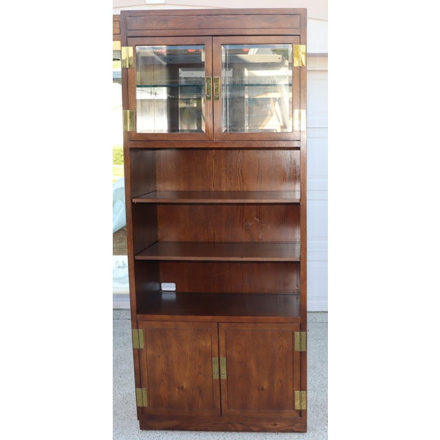 1970s Campaign Vintage Henredon Oak Wall Unit With Marble Counter and Mirrored Cabinets For Sale - Image 11 of 17