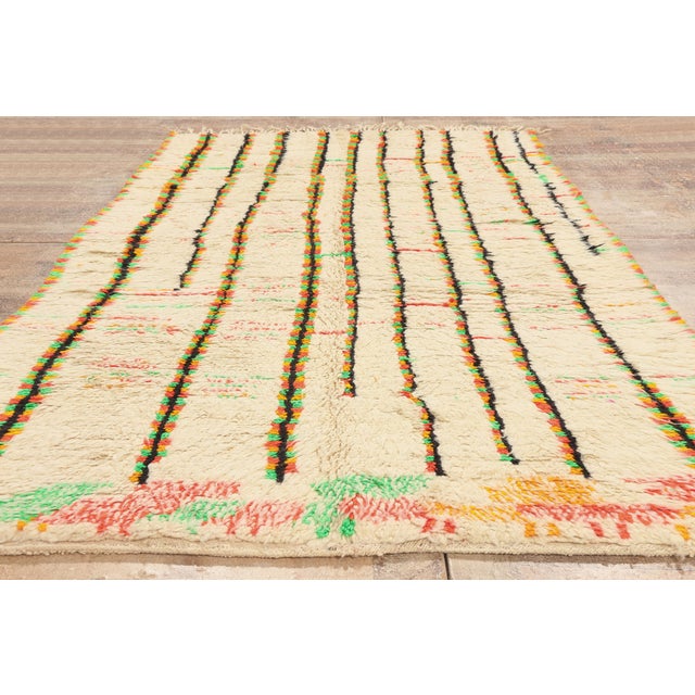 Vintage Azilal Moroccan Rug, 05'00 X 09'09 For Sale - Image 9 of 10