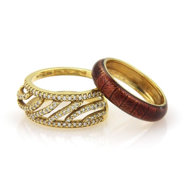 The Hidalgo Diamonds & Brown Enamel 18k Yellow Gold Open Band Ring Insert in size 6.5 is a stunning piece of vintage fine...