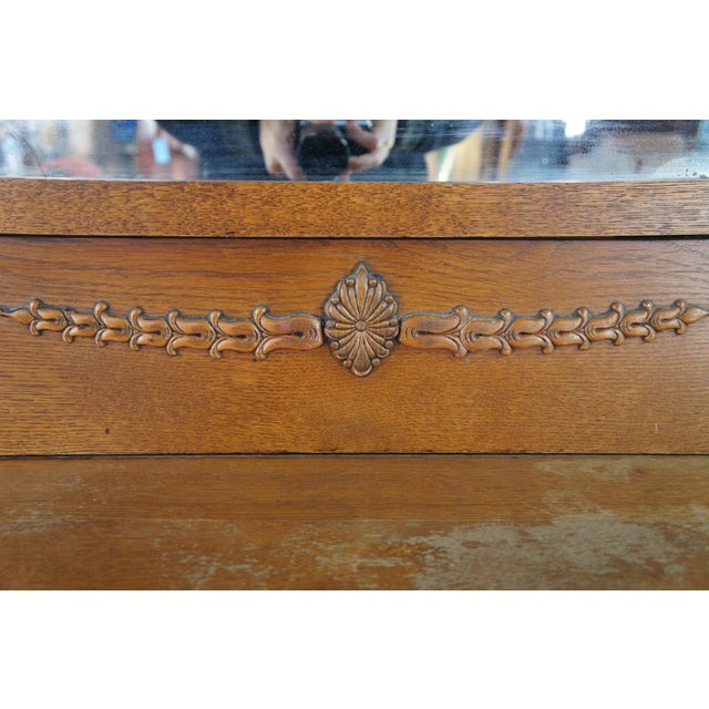 Antique Victorian Quartersawn Oak Serpentine Mirrored Chest of Drawers Dresser For Sale - Image 4 of 16
