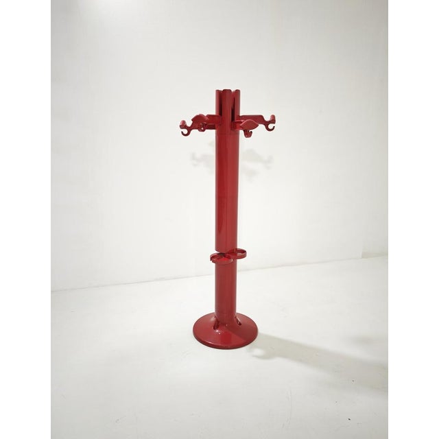 Red Plastic Planta Italia Model Coat Hanger by Giancarlo Piretti for Anonima Castelli, 1972 For Sale - Image 17 of 18