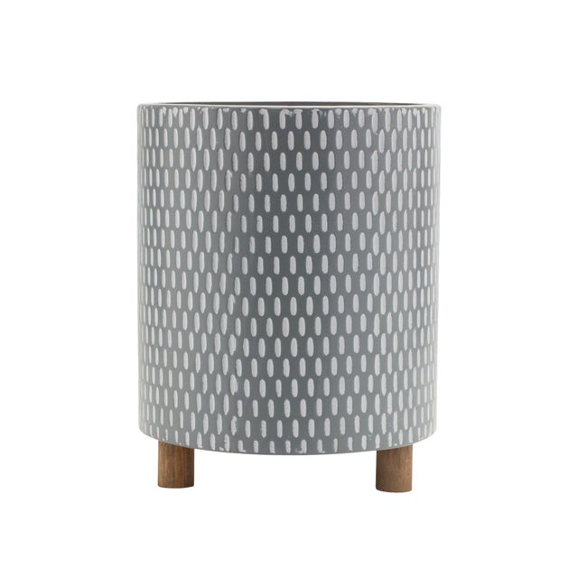 Kenneth Ludwig Chicago Iron Metal Planter with Geometric Design and Wood Legs (Set of 3) For Sale - Image 4 of 4