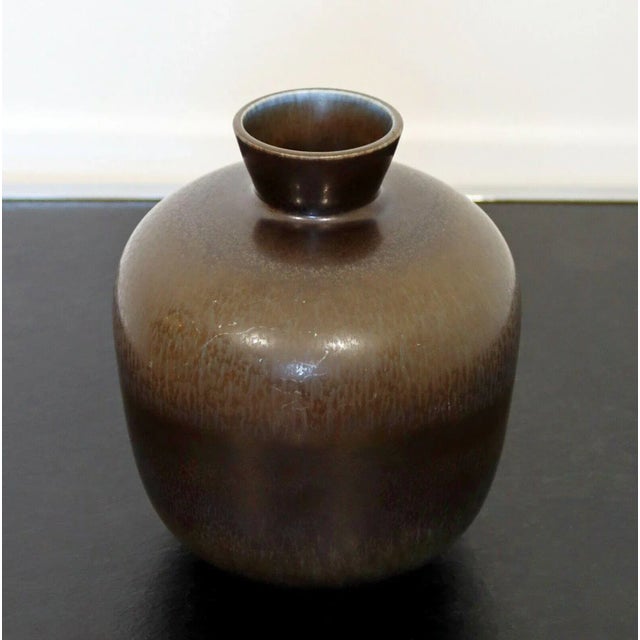 For your consideration is a gorgeous, ceramic vase, with a gray hare's glaze, made in Sweden, signed on the base by Berndt...