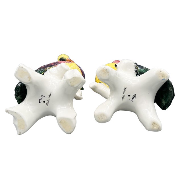 Yellow Pair of Italian Chelsea House Vintage Hand-Painted Ceramic Cockatoo Parrot Figures – Hollywood Regency / Tropical Revival For Sale - Image 8 of 12