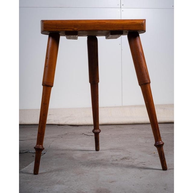 Brown Danish Golden Age Artist Stools in Pine, 1850s, Set of 2 For Sale - Image 8 of 12