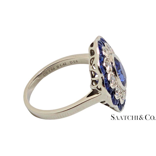 Platinum Ring 8gram - Natural 1.54ct Sapphire & 0.60 Ct Diamond, Gia Certified, Size 7 For Sale - Image 4 of 5