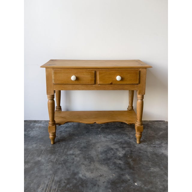English Antique 19th Century English Pine Side Table For Sale - Image 3 of 8